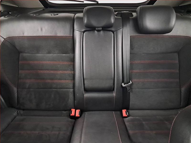 Ford Mondeo (2011) 2.2 TDCi, Xenony, Tempomat - fotka 10 z 18