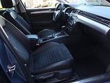 Volkswagen Passat (2015) Highline 1.6 TDI, Automat - náhled 9