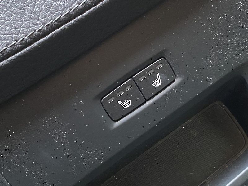 Volvo V90 2.0D4 140kw, CrossCountry, DPH - fotka 17 z 17