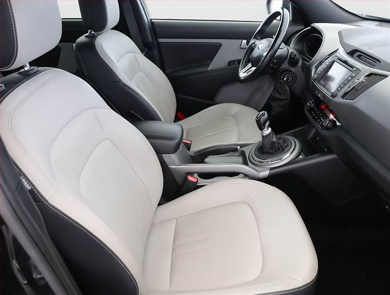 Kia Sportage (2015) 1.6 GDI, LPG, ČR,1.maj - fotka 7 z 19