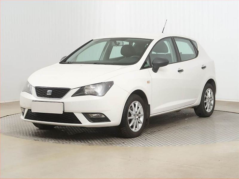 Seat Ibiza (2014) 1.2 TSI - fotka 2 z 14