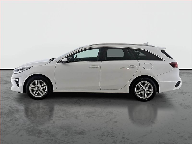 Kia Ceed (2021) 1.5 T-GDI, Automat, Serv.kniha - fotka 3 z 18
