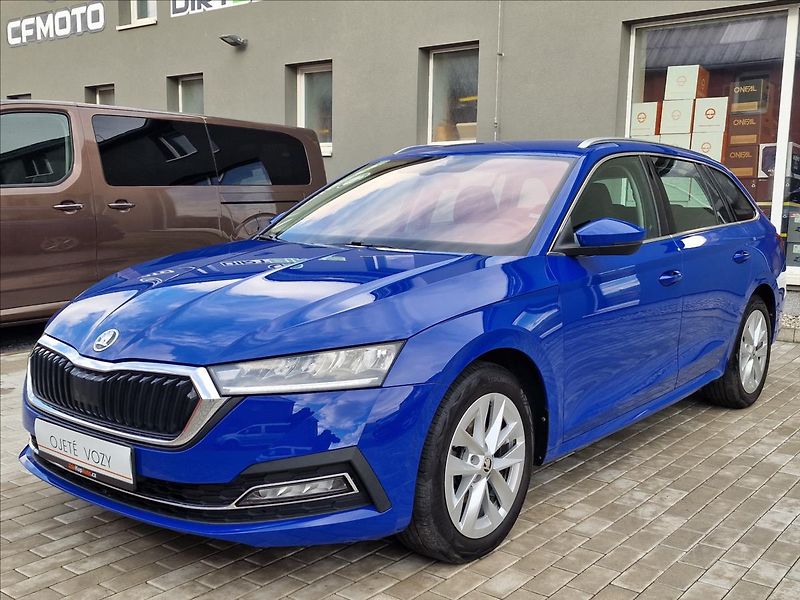 Škoda Octavia 2.0 TDI Style Combi,ČR,1.Maj. - fotka 5 z 49