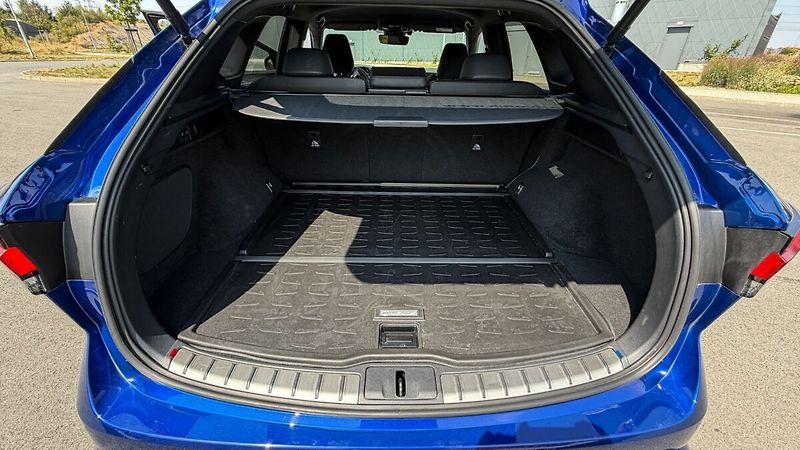 Lexus RX 500h 500H 2,4 HEV F SPORT - fotka 27 z 29