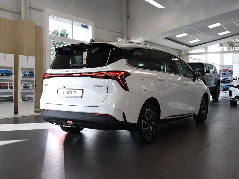 Dongfeng U-Tour (2026) Exclusive HEV, černý int. - fotka 4 z 14