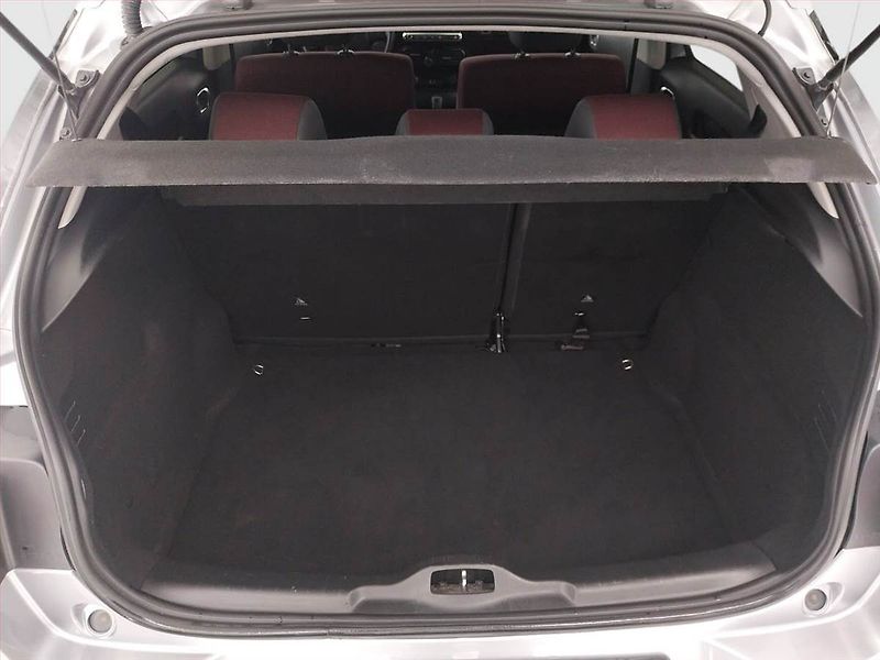 Citroën C4 Cactus (2018) 1.2 PureTech, Automat - fotka 14 z 19