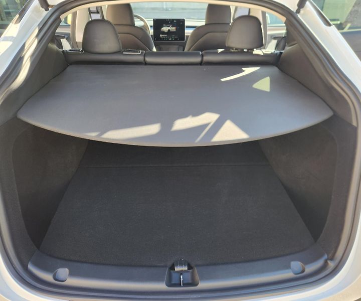 Tesla Model Y (2022)  534KW*78,8KWh*PERFORMANCE* - fotka 15 z 44
