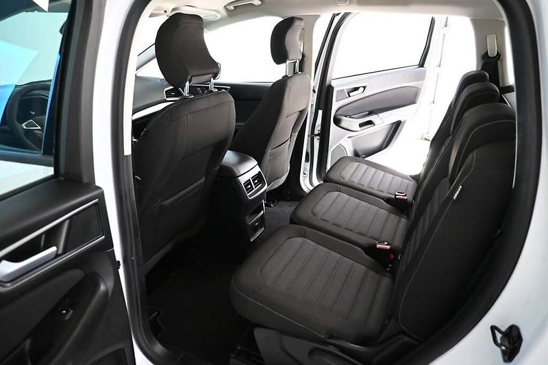 Ford S-MAX (2022) 2.0 LED ACC Tažné Webasto ECOB - fotka 9 z 34