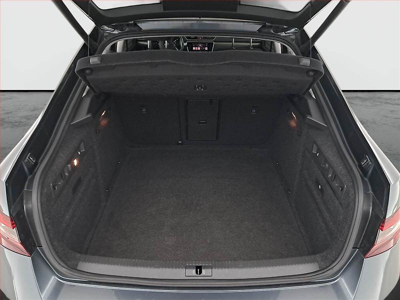 Škoda Superb (2017) 2.0 TDI, Automat, Bi-Xenony - fotka 14 z 19