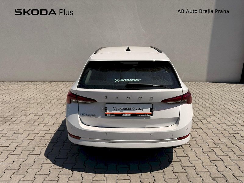 Škoda Octavia (2023) COM AMB TD 110/2.0 M6F - fotka 16 z 30