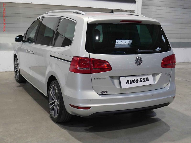 Volkswagen Sharan (2013) 2.0. TDI, servis.kniha, DSG - fotka 4 z 24