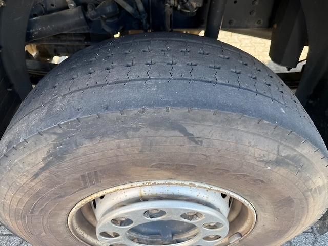 Iveco X-WAY AT340X48 8x4 3S MEILLER - fotka 9 z 22