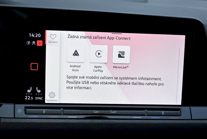 Volkswagen Golf (2022) GTI 2.0 TSI 180kW - fotka 21 z 33