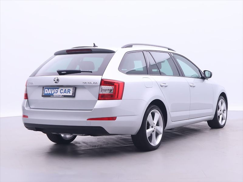 Škoda Octavia 2,0 TDI 110kW DSG Elegance+ - fotka 7 z 30