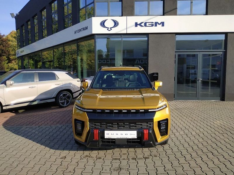 KGM Musso Grand EV, Premium,4WD,174kW, SKLADEM - fotka 2 z 32