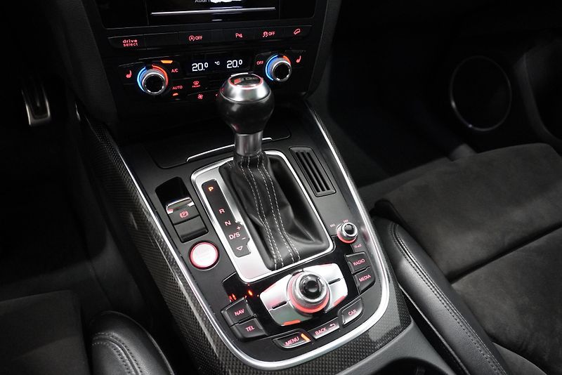 Audi SQ5 3.0 TDi 240 kW COMPETITION 4x4 - fotka 20 z 44