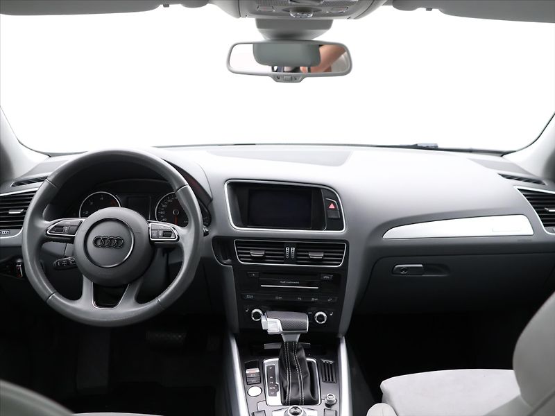 Audi Q5 3,0 TDI 180kW Aut Quattro Kůže - fotka 28 z 36