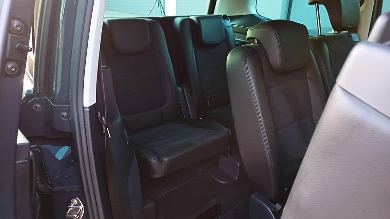 Volkswagen Sharan (2019) TDI 130kW 4Motion 7.míst-DPH - fotka 14 z 50
