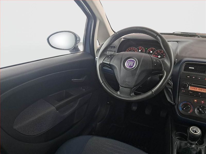 Fiat Grande Punto (2007) 1.4, nová STK, jezdí dobře - fotka 7 z 15