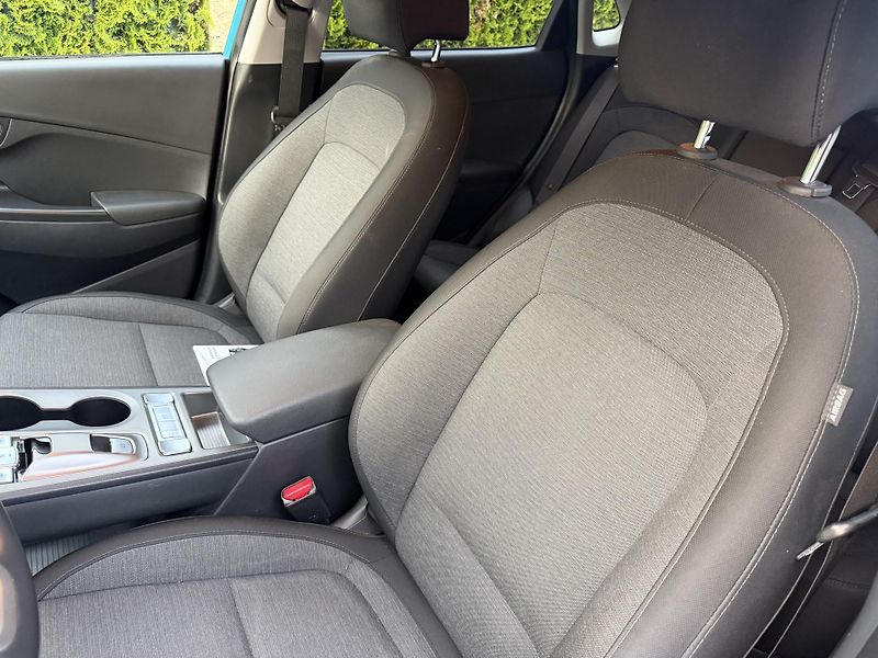 Hyundai Kona (2022) TOP STAV SOH 98%  - fotka 10 z 25