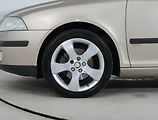 Škoda Octavia (2006) 2.0 TDI, po STK, dobrý stav - náhled 14