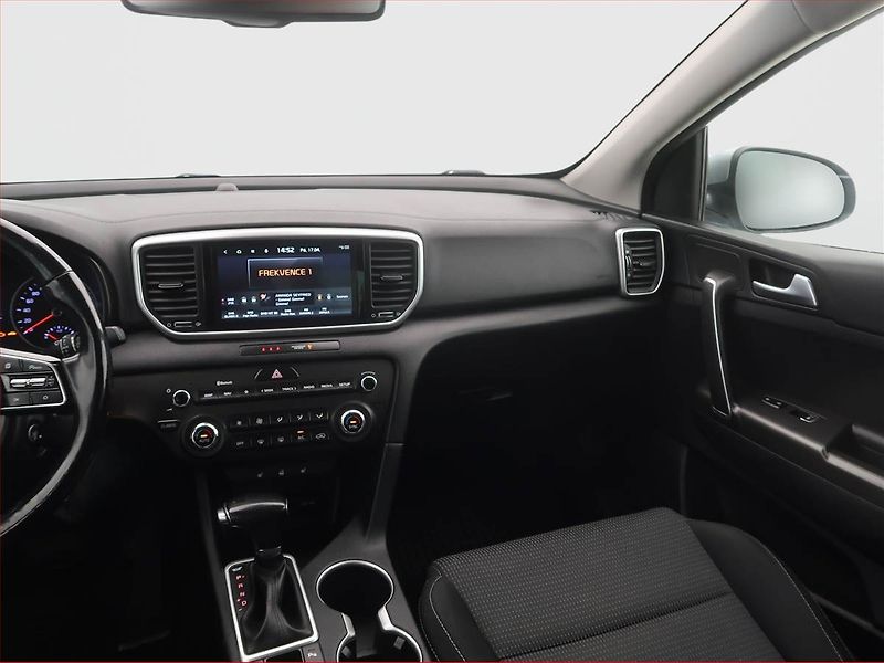 Kia Sportage (2021) 1.6 CRDi, Automat, ČR,1.maj - fotka 8 z 17