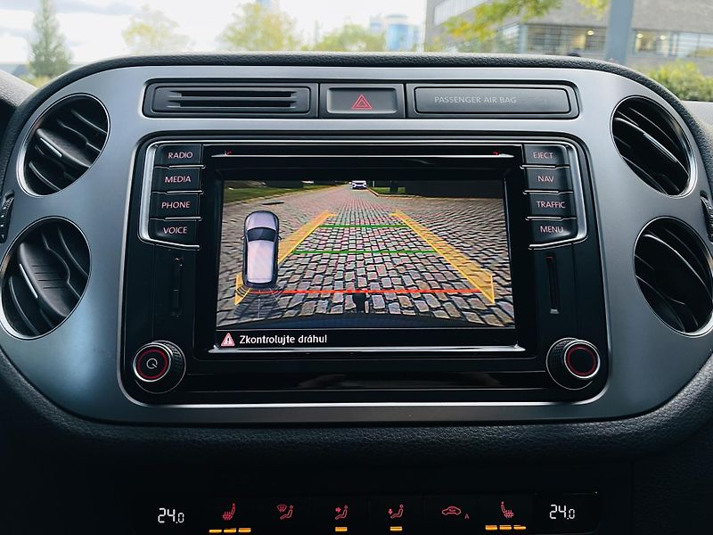 Volkswagen Tiguan 1.4TSI MAN VÝHŘEV TAŽNÉ KAMERA - fotka 40 z 43