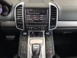 Porsche Cayenne (2010) Turbo - náhled 12