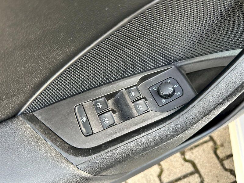 Škoda Octavia (2022) 2.0 TDI 85kW Style - fotka 8 z 23