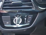 BMW Řada 5 (2018) 520d xDrive, HeadUp, Key - náhled 23