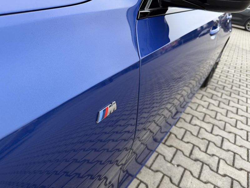 BMW Řada 3 (2023) M340i 275kW XDRIVE HUD PANORAM - fotka 20 z 53