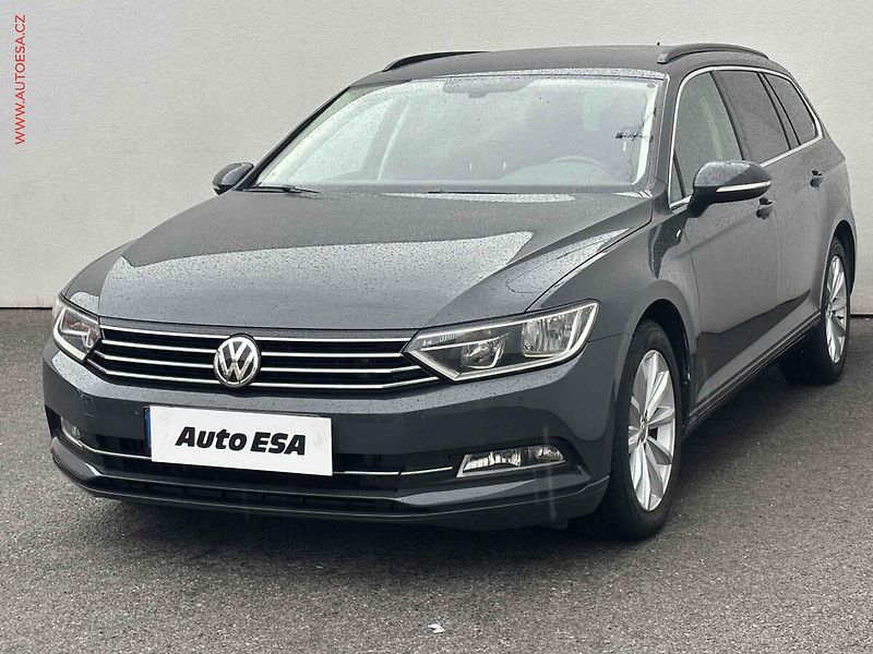 Volkswagen Passat (2017) 2.0 TDi, Navi, AC - fotka 3 z 17