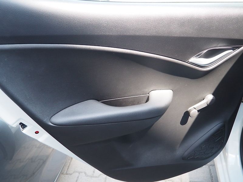 Hyundai ix20 (2014) 1.4 CVVT, Tažné - fotka 11 z 36
