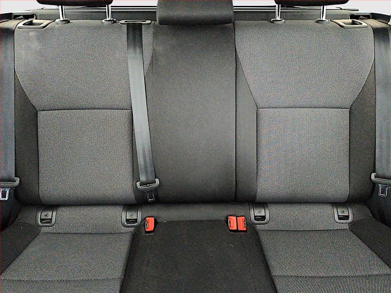 Škoda Octavia (2015) 1.4 TSI, Serv.kniha - fotka 10 z 13