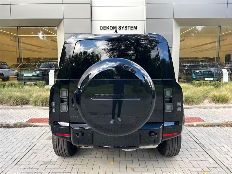 Land Rover Defender (2026) 3,0   110 X-Dynamic SE D250 AW - fotka 6 z 20