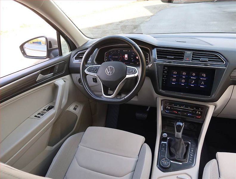 Volkswagen Tiguan (2023) Elegance 2.0 TDI, digi klima - fotka 7 z 32