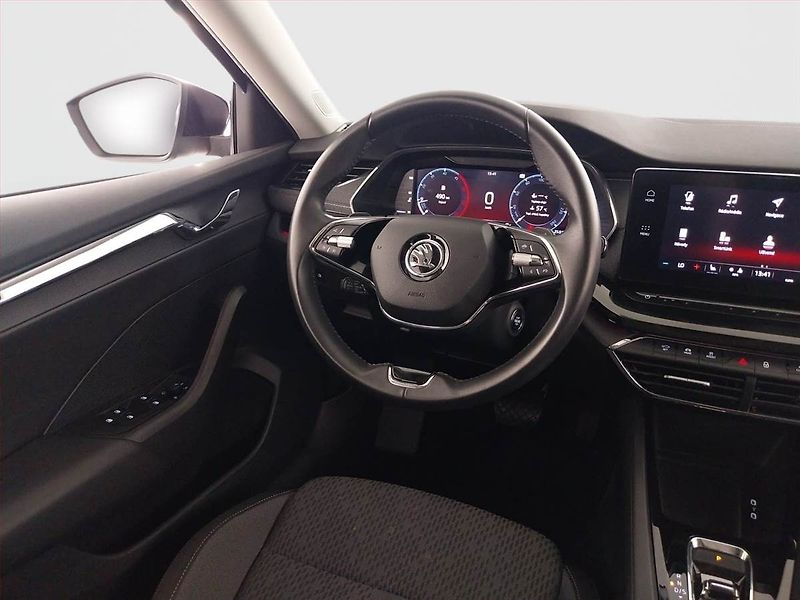 Škoda Octavia (2022) 2.0 TDI - fotka 7 z 22