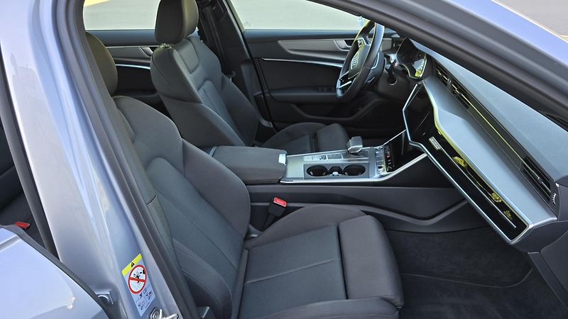 Audi A6 (2021) A6 Sport 50 TDI 4x4 tiptronic - fotka 15 z 32