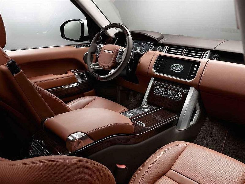 Range Rover s prodlouženým rozvorem.