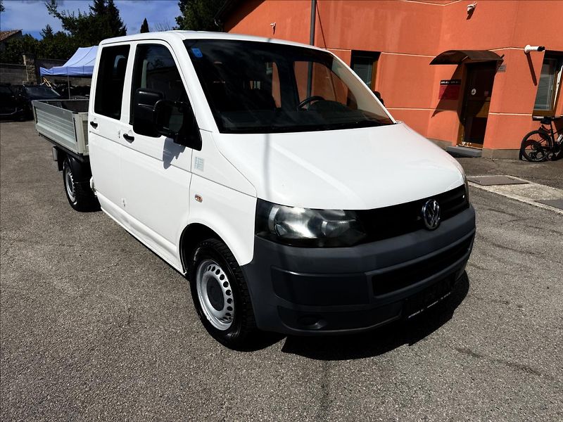 Volkswagen Transporter 2,0 TDi  6 Míst - fotka 3 z 24