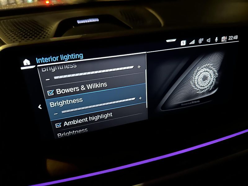 BMW Řada 7 (2019) BMW 745Le xDrive LONG aut. ser - fotka 56 z 57