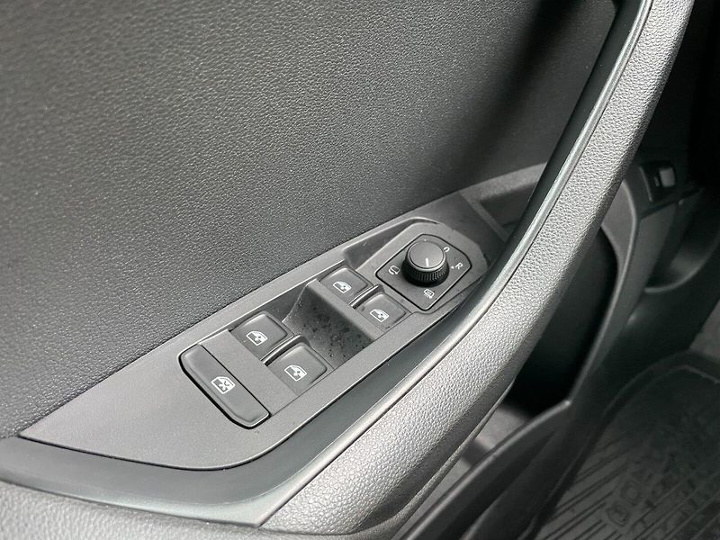 Škoda Karoq (2022) 2.0TDi 4x4! DSG! Style+! Tažné - fotka 25 z 46