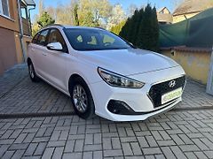 Hyundai i30 1.3 CRDi 85kW serviska - fotografie inzerátu