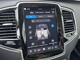 Volvo XC90 T8 AWD ULT B&W VENT VZDUCH 7M* - náhled 38