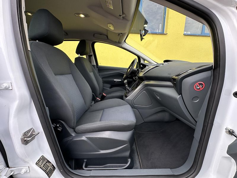 Ford C-MAX (2012) 1.6/77kW *KLIMA* ČR  - fotka 16 z 28