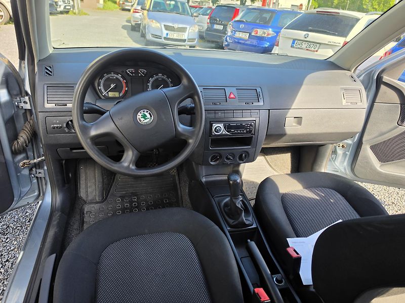 Škoda Fabia 1.2 12V HTP 47kw TZ - fotka 15 z 37