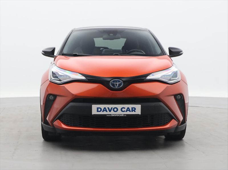 Toyota C-HR 2.0 HEV 112kW Aut. CZ Premiere - fotka 2 z 31