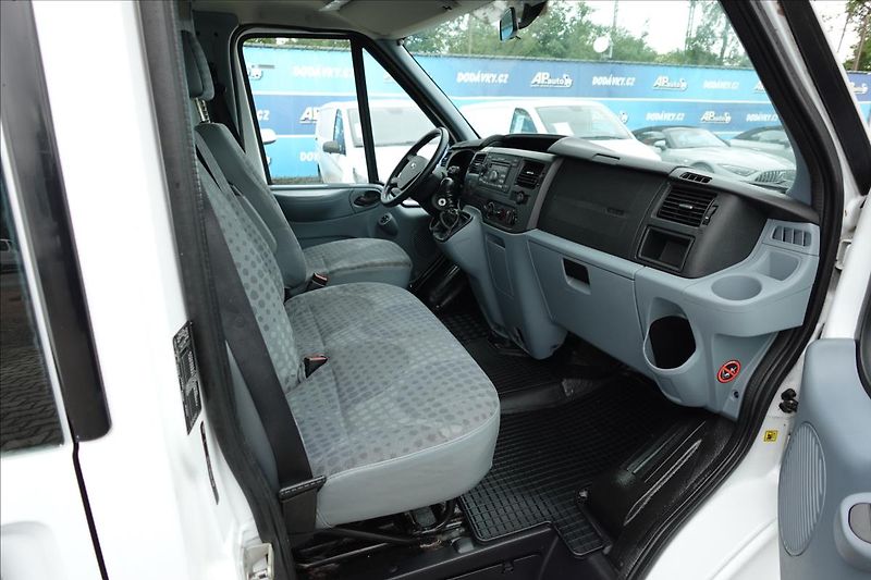 Ford Transit 2,2 TDCi  L3H3 9MÍST BUS - fotka 16 z 34