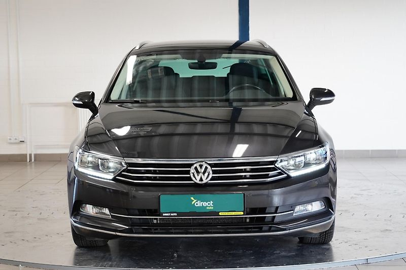 Volkswagen Passat - fotka 4 z 29