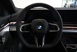 BMW Řada 5 520d xDrive - náhled 10